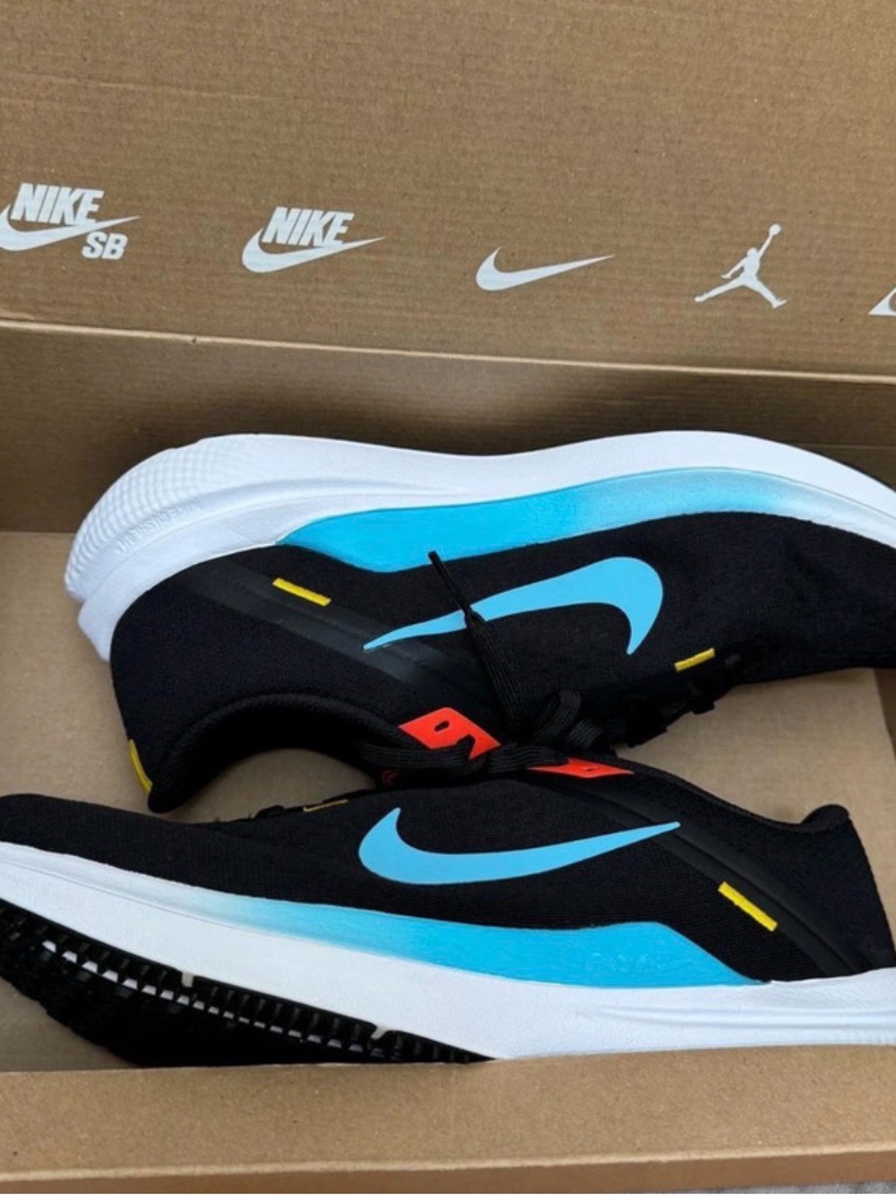 Women’s Nike Winflo New